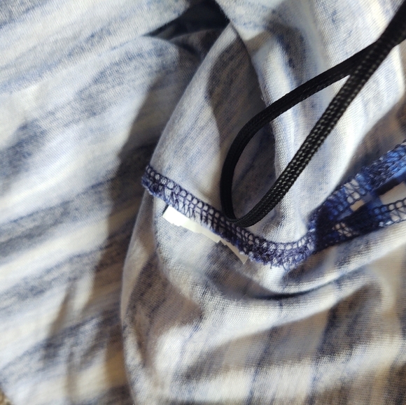 💥 3/$20 Michael Kors Small Sleeveless Top! - Picture 6 of 7